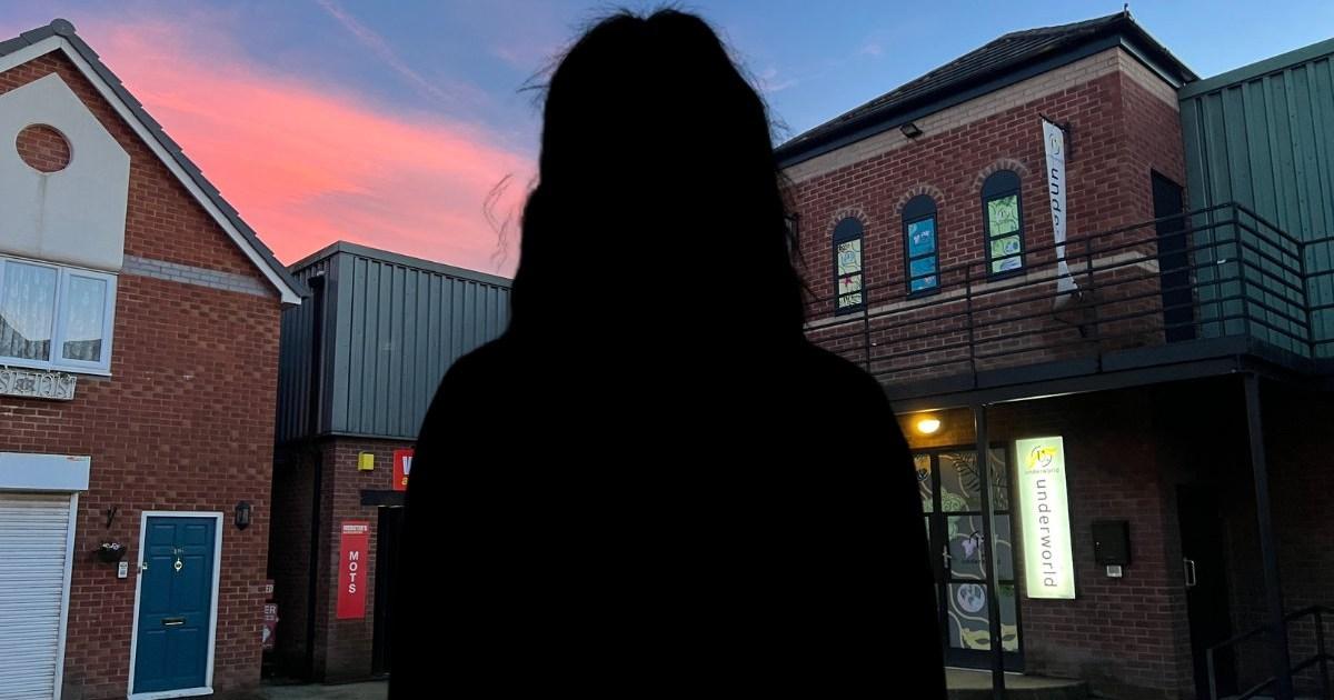 Teen risks it all as she takes on killer Tracy Barlow in Coronation Street spoiler video | Soaps