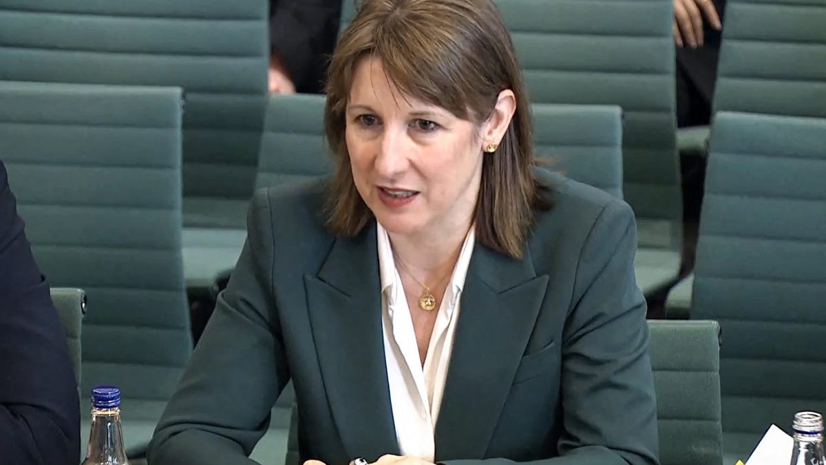 Cash ISA changes are on the way, Reeves confirms