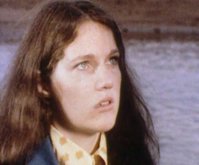 Sharon Crossthwaite (Louise Jameson) in Emmerdale Farm c. 1973