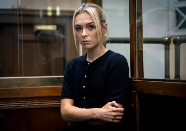 Lauren Bolton in court looking worried in Coronation Street.