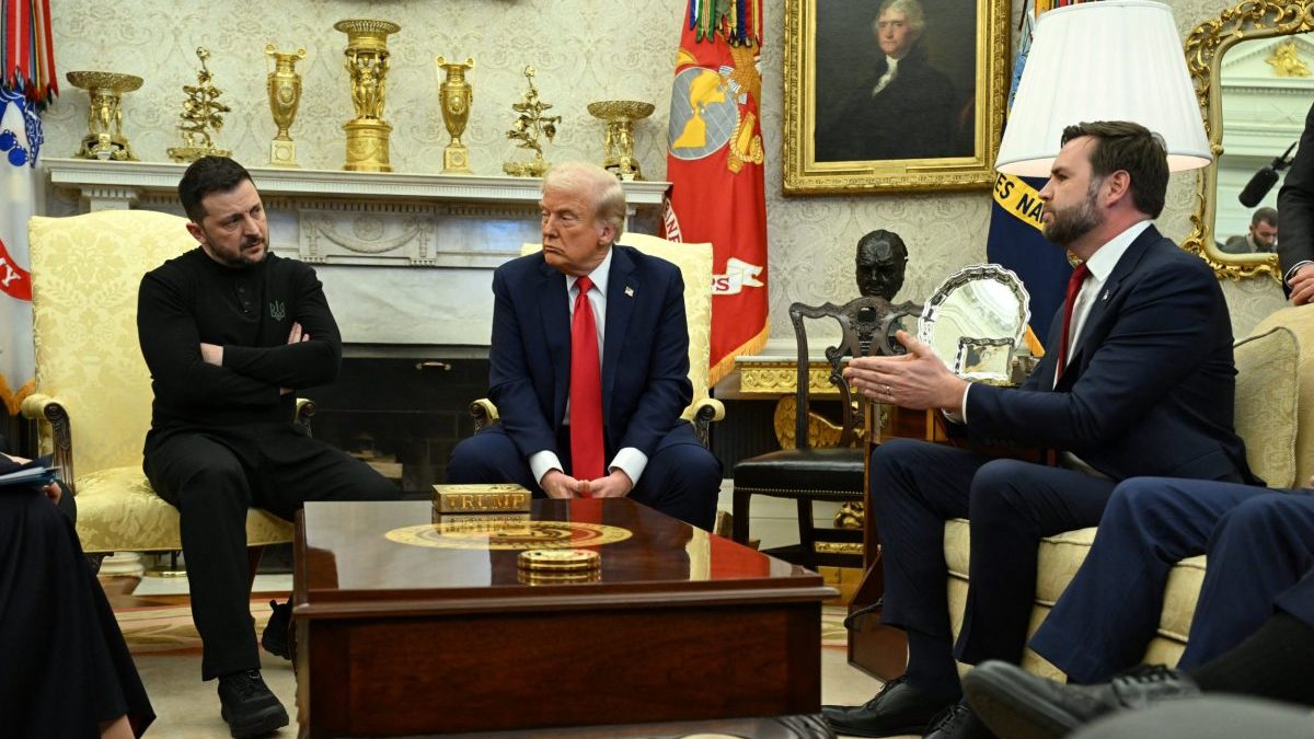 Trump's betrayal of Ukraine is complete