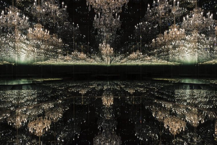 Tate Modern Yayoi Kusama: Infinity Mirror Rooms Yayoi Kusama Chandelier of Grief 2016/2018 Tate Presented by a private collector, New York 2019 ? YAYOI KUSAMA Courtesy Ota Fine Arts and Victoria Miro Image from https://www.tate.org.uk/press/press-releases/yayoi-kusama-infinity-mirror-rooms-0 Terms of Loan The attached images are on loan to you, and are accepted by you under the following terms and conditions: That the reproductions are accompanied by the name of the artist, title, date, owner and copyright line; That the reproductions are not cropped, overprinted, tinted or subject to any form of derogatory treatment without the prior approval of the copyright owner; That only low resolution (72 dpi maximum) and small size (600 x 600 p. maximum) can be used online; That the images are only reproduced to illustrate an article or feature reviewing or reporting on Yayoi Kusama: Infinity Mirror Rooms at Tate Modern (section 30 (i) and (ii) of the Copyright, Designs and Patents Act 1988); That any reproductions that accompany an article are not used for marketing or advertising purposes. Press use is considered to be moderate use of images to report a current event or to illustrate a review or criticism of the work, as defined by the Copyright, Designs and Patents Act 1988 Chapter 48 Section 30 Subs sections (1)-(3). Reproductions which comply with the above do not need to be licensed. The use of images for front covers may attract a fee and will require the prior authorisation of the owner and copyright holder of the work.