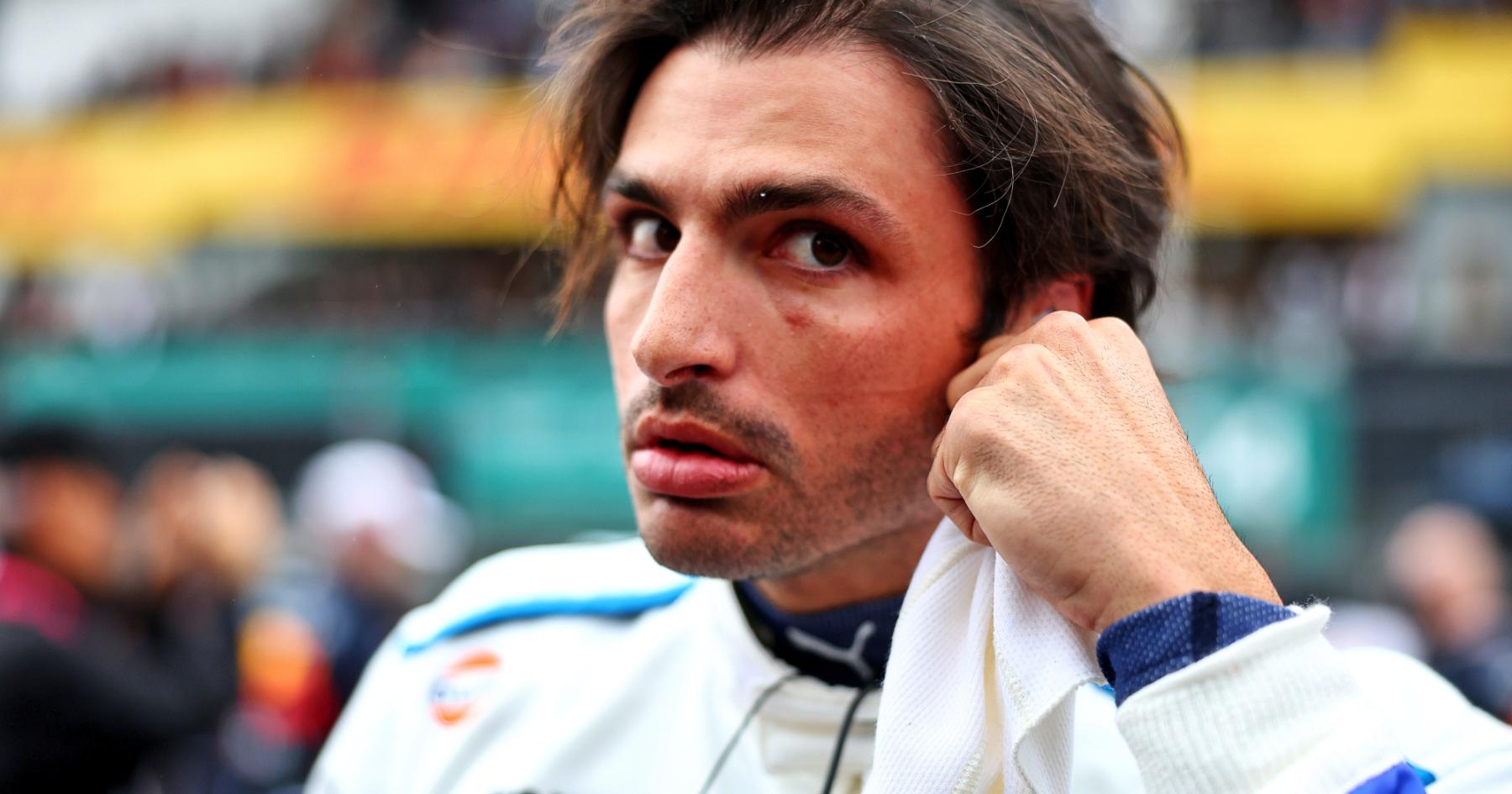 Carlos Sainz airs Williams concern after F1 rival switches 'to other league'