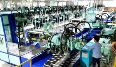 Why It’s Impossible for Most Small Businesses to Manufacture in the US