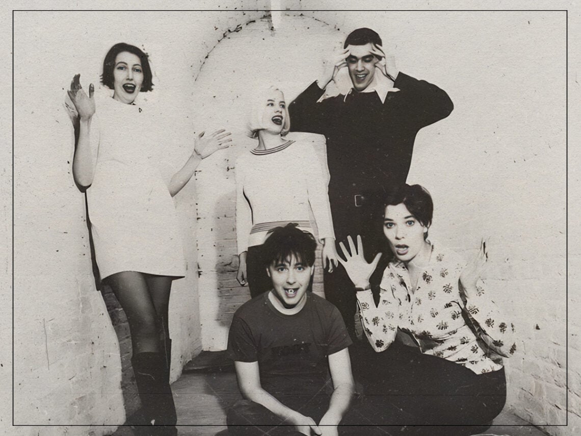 Stereolab - Anglo-French avant-pop band
