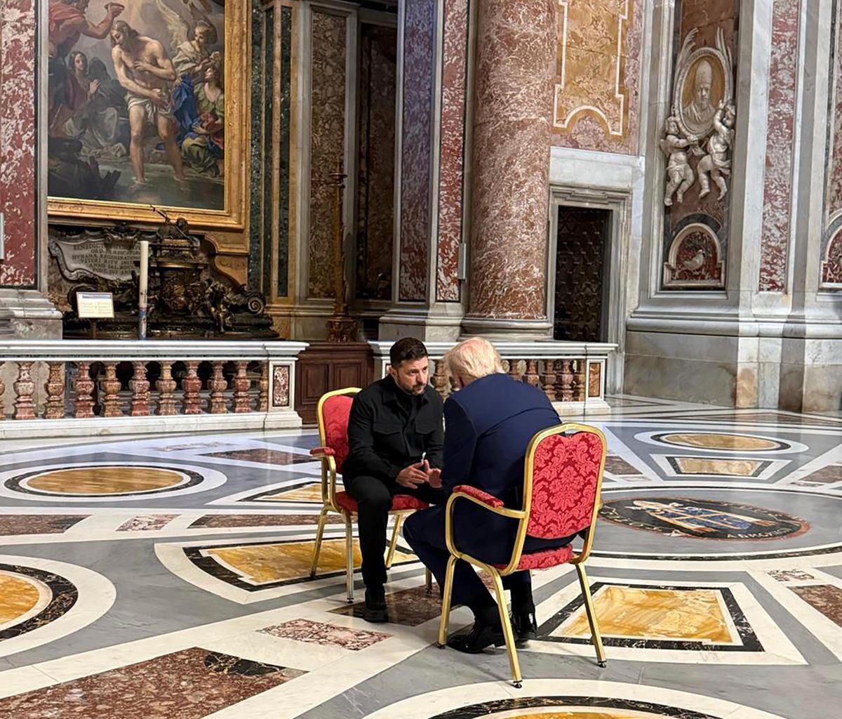 Pictured: Trump and Zelensky in conversation at St Peter’s Basilica - London Evening Standard
