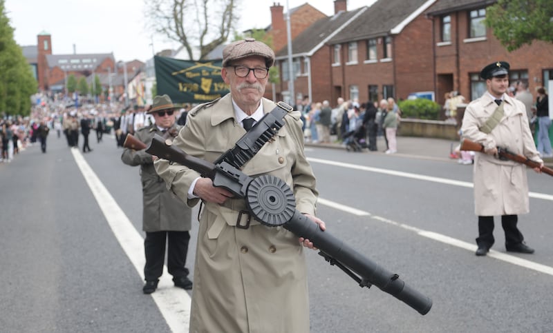 The National Graves Association Easter Sunday Parade from Beechmount Avenue
to Milltown cemetery in West Belfast.
PICTURE COLM LENAGHAN