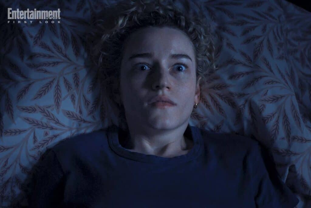 weapons julia garner