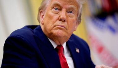How America’s indebtedness is trimming Donald Trump’s wings – Jenée Tibshraeny