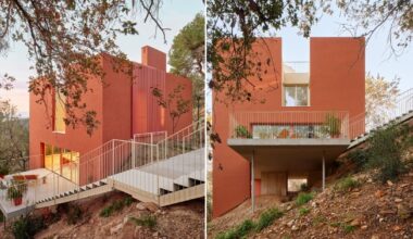 raúl sánchez' casa magarola rests above sloping terrain in spain