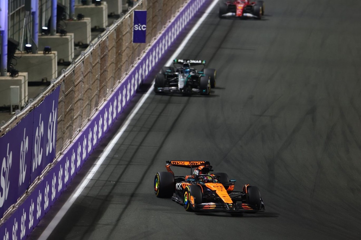 Wolff laments "worst performance of the season" for Mercedes in Jeddah