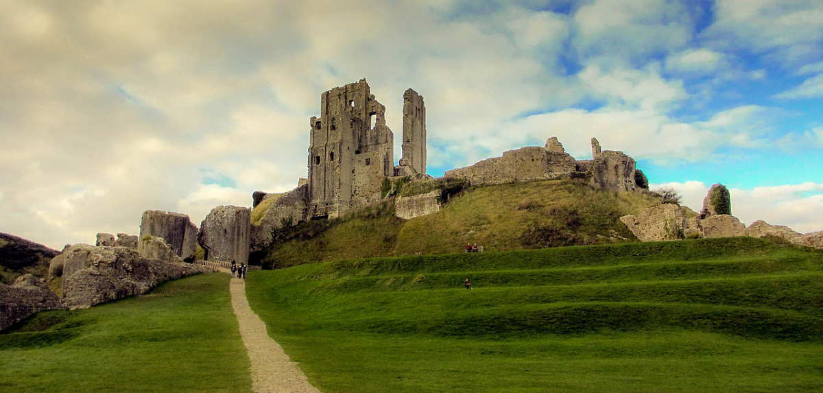 corfe castle dorset uk