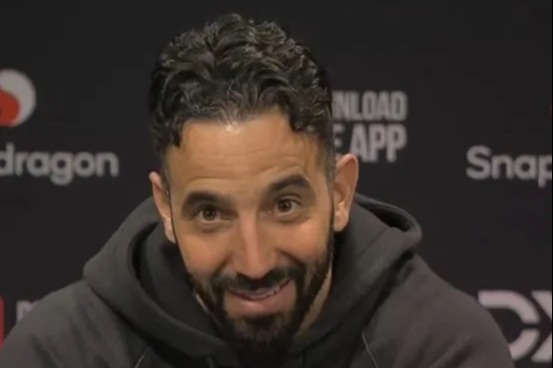 Ruben Amorim has journalists laughing as he hits back at Gary Neville's analysis of Manchester derby