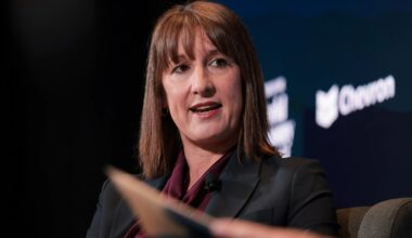 Rachel Reeves' ill-advised comments on EU shows the dangers in trying to ride two horses at same time