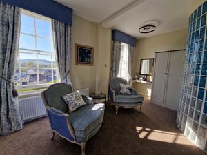 The Black Mountain room