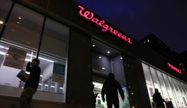 Walgreens to pay $300 million in US opioid settlement