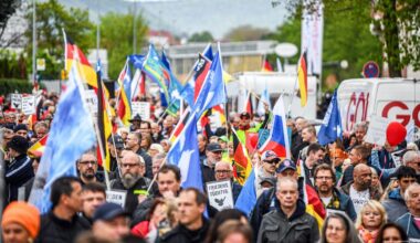 Thousands stage populist protests, counter-rallies