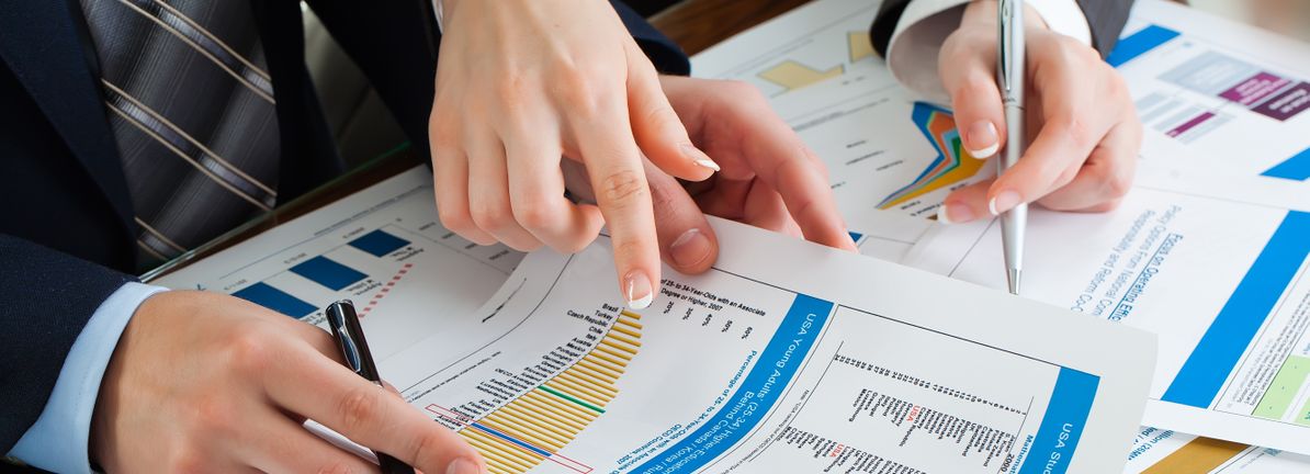 UK Dividend Stocks Spotlight With 3 Prime Picks