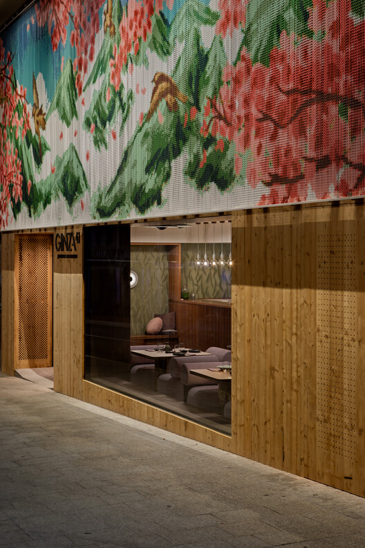 Facade as Identity: Exploring the Influence of Metallic Cladding on Design Expression - Image 5 of 8