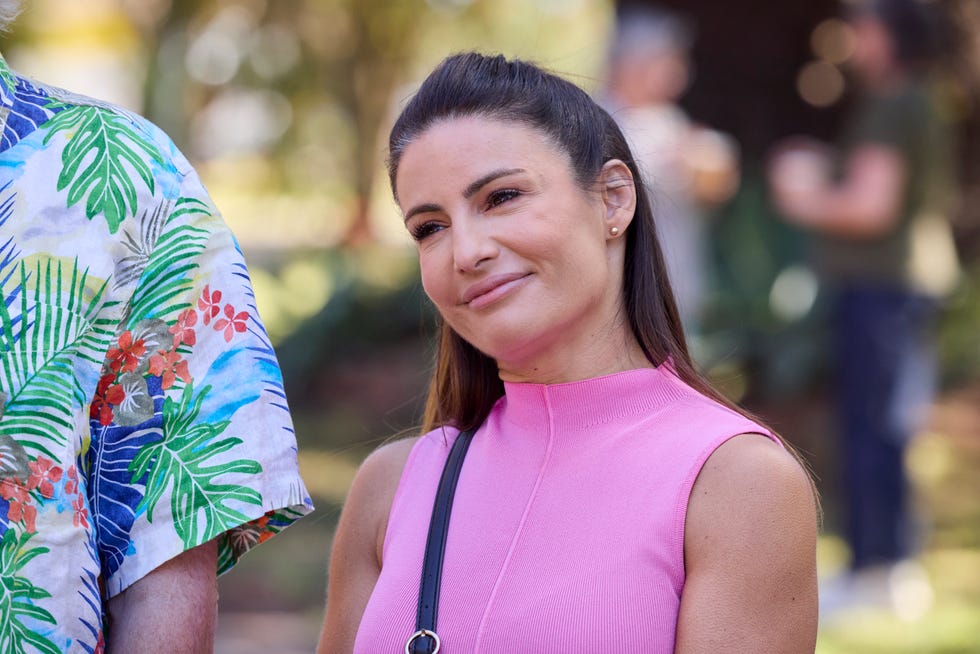 leah patterson in home and away
