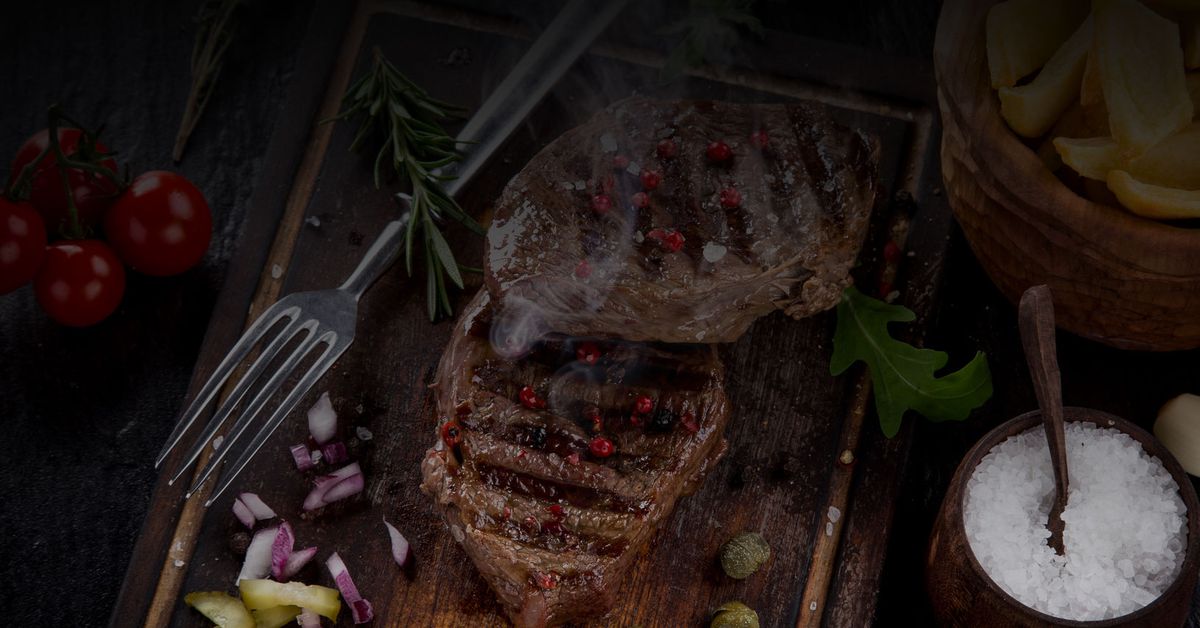 Houston’s Genesis Houston Steakhouse & Wine Bar to Close in April After Kosher Certification Loss
