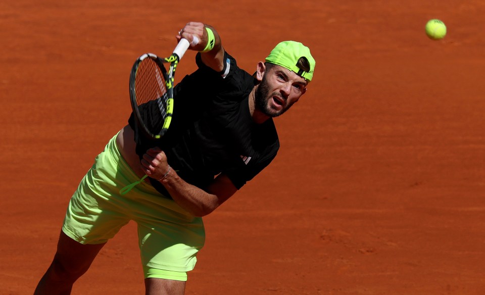 Fearnley was in action when the power cut hit the Madrid Open