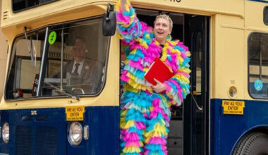 Lycett in the bus