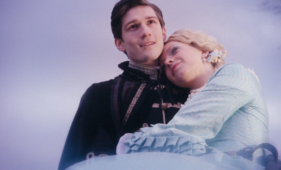 isac calmroth, lea myren, the ugly stepsister