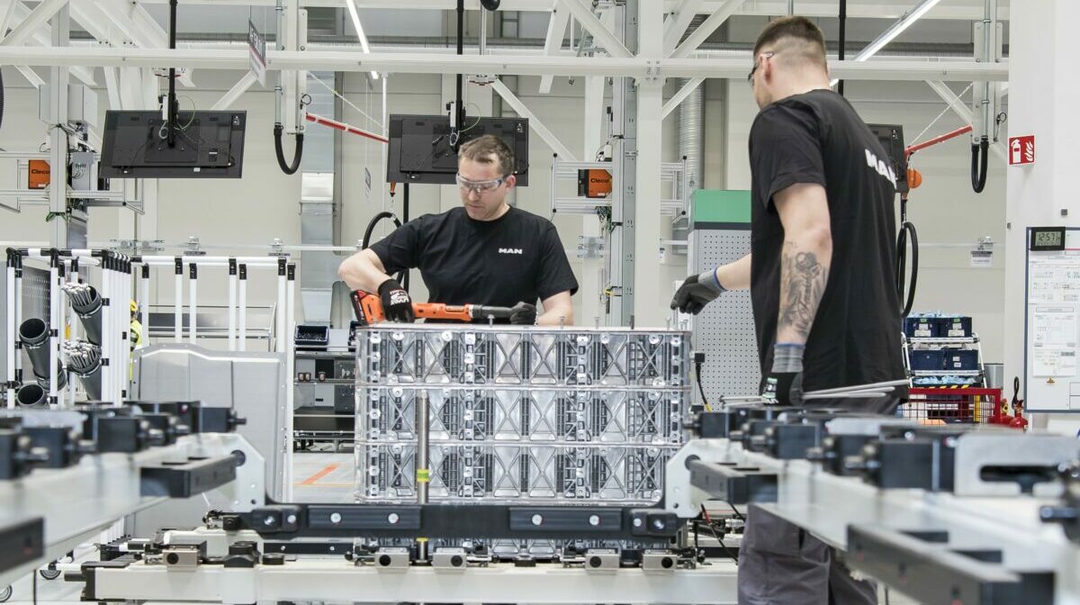 MAN launches in-house battery production in Germany
