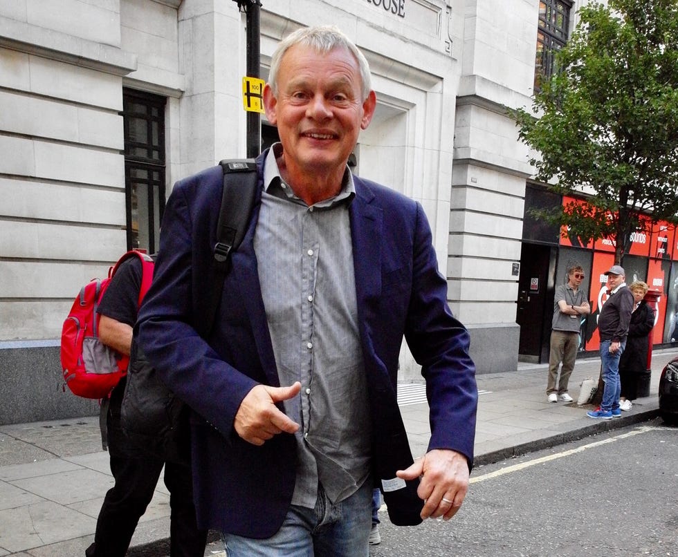 martin clunes