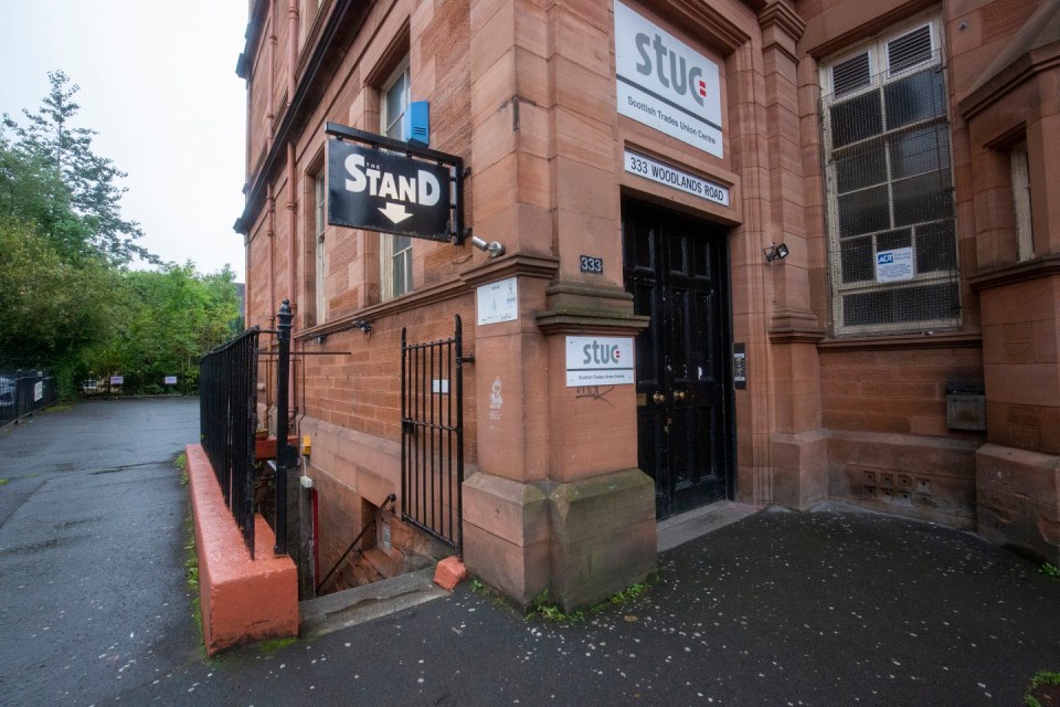 The Stand Comedy Club in Glasgow. Simon Houston starts his comedy adventure.