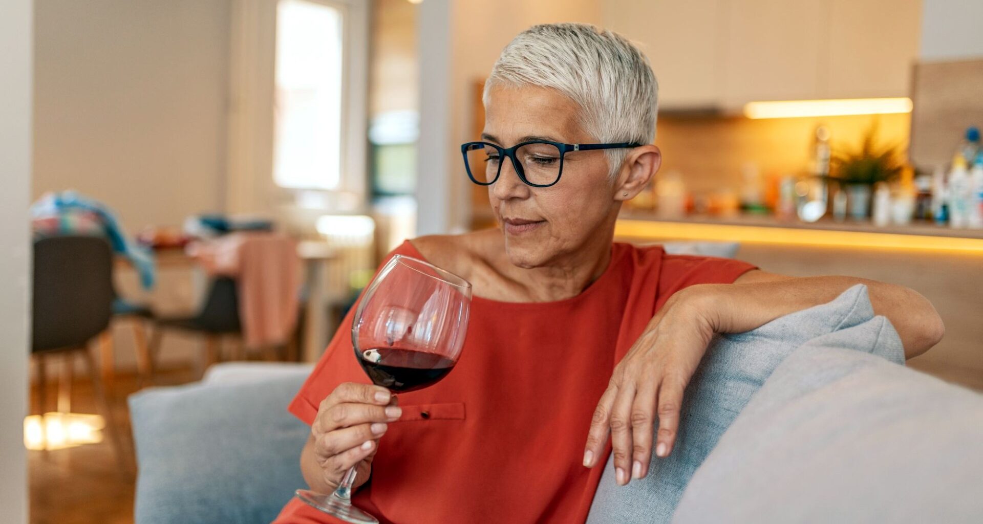 Do you struggle to just have 'the one' drink? Scientists discover the surprising factor 'fuelling' binge drinking