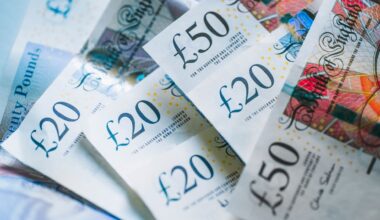 Households can apply for cost of living cash worth £275 - see how