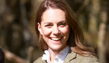 William and Kate bump into veteran TV star on ferry while celebrating 14th wedding anniversary in Scotland