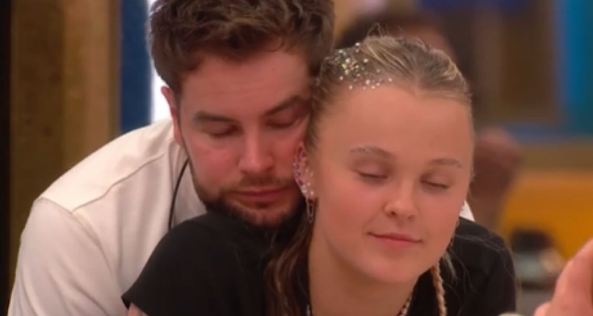 CBB fans send warning to JoJo Siwa after spotting two clues that Chris Hughes ‘will break her heart’