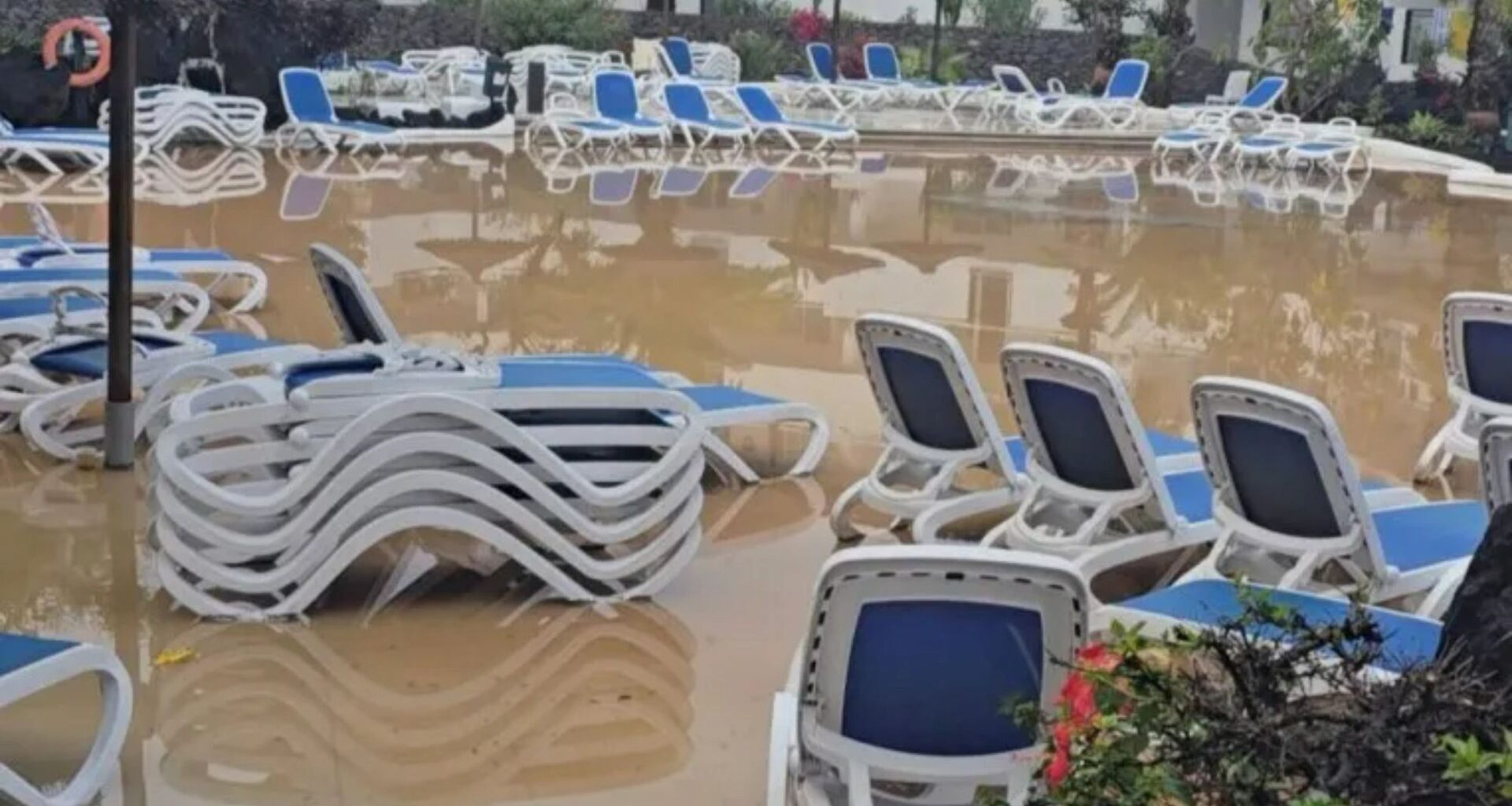Spain forecasters reveal horrible timing of brutal weather set to ruin Brits' Easter hols - & resorts in path of storms
