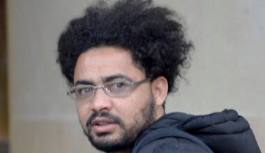 Maniac Glasgow taxi driver tried to kill man outside court on day he was giving evidence against him
