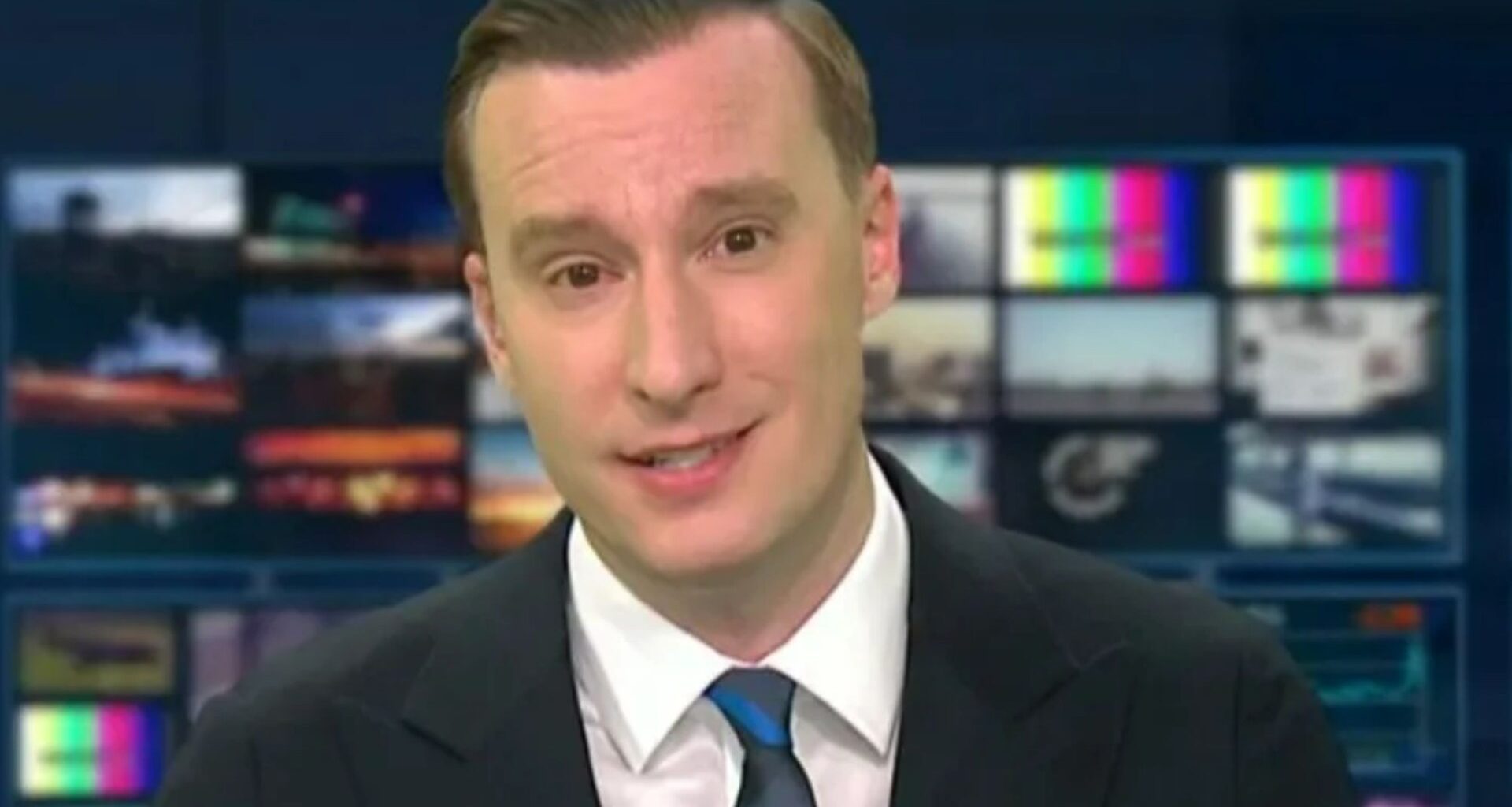 ITV newsreader sparks concern with ‘droopy eye’ on air - then breaks silence on ‘dodgy’ appearance