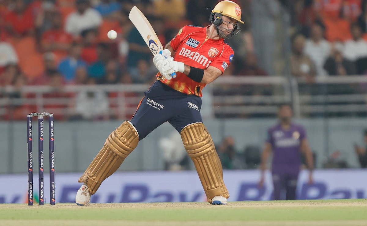 "Holiday Manane Aate Hain": Virender Sehwag Roasts 2 Misfiring Overseas IPL Stars