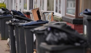Birmingham bin strike misery to continue as union rejects council deal