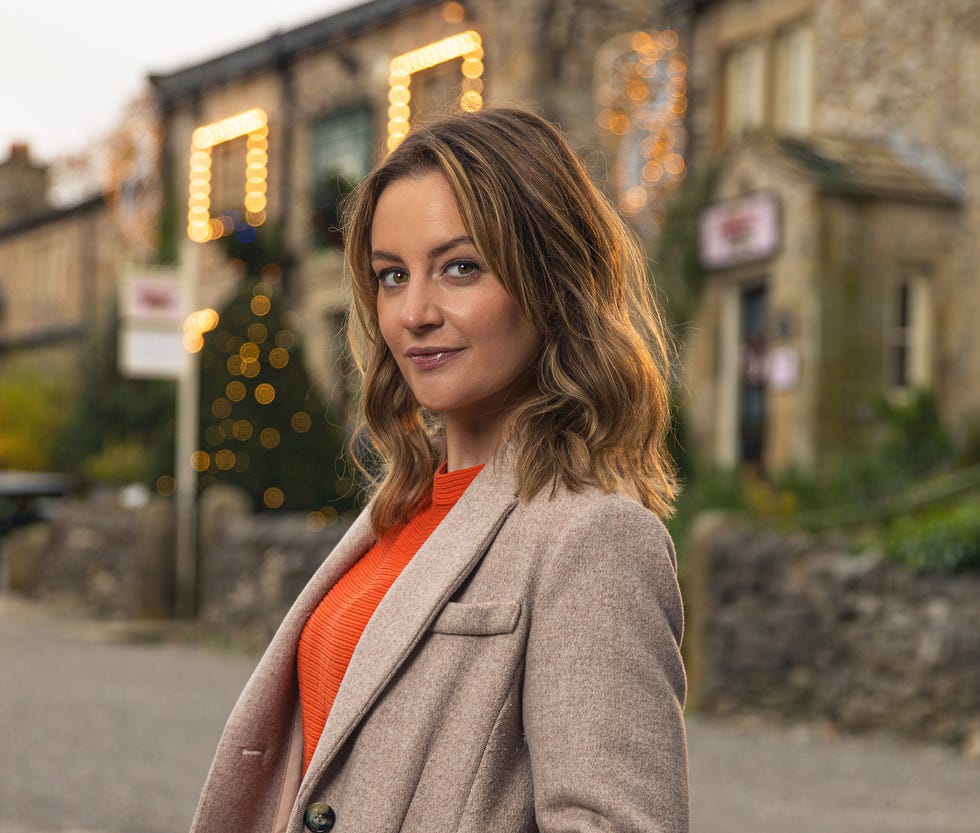 paula lane as ella forster, emmerdale
