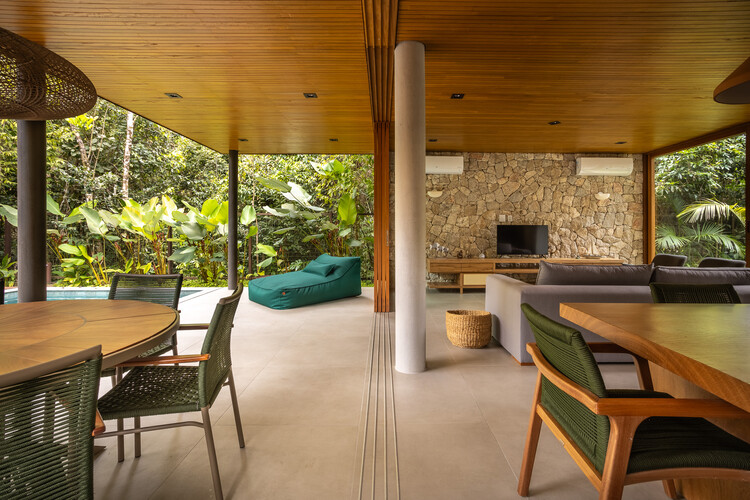 ISA Residence / Pitta Arquitetura - Interior Photography, Wood, Chair, Patio