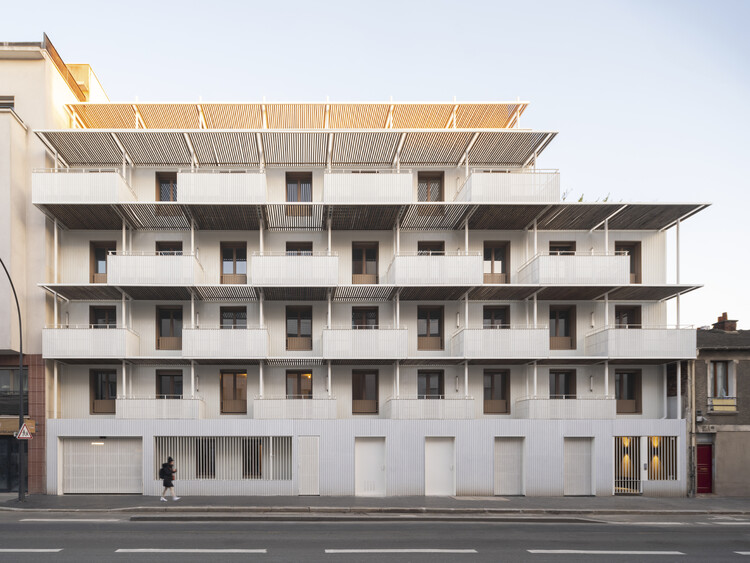 Saint-Denis 44 Housing Units / DREAM - Image 1 of 22