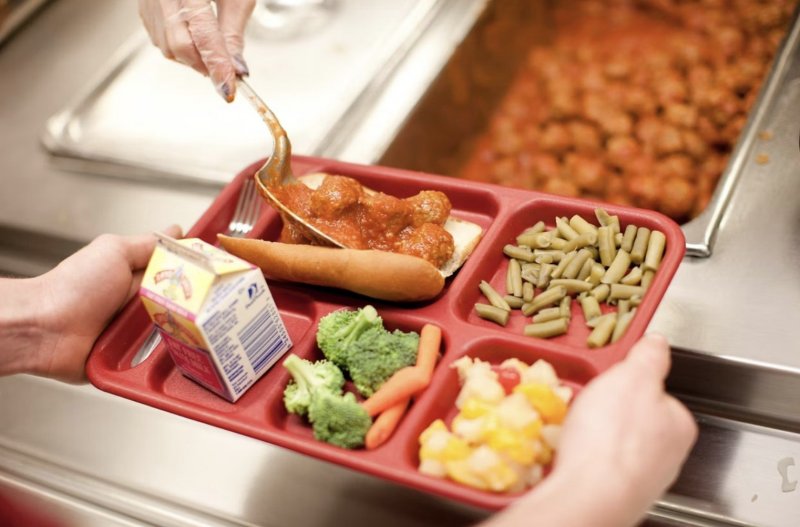 Spain rolls out new rules to limit unhealthy foods in schools