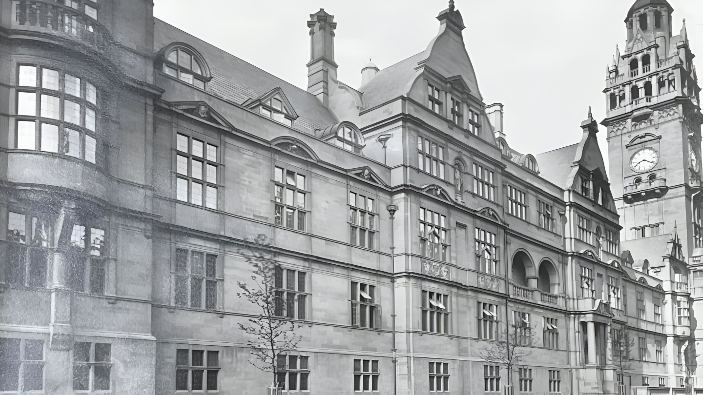 Sheffield City Council selects architect for Town Hall restoration project