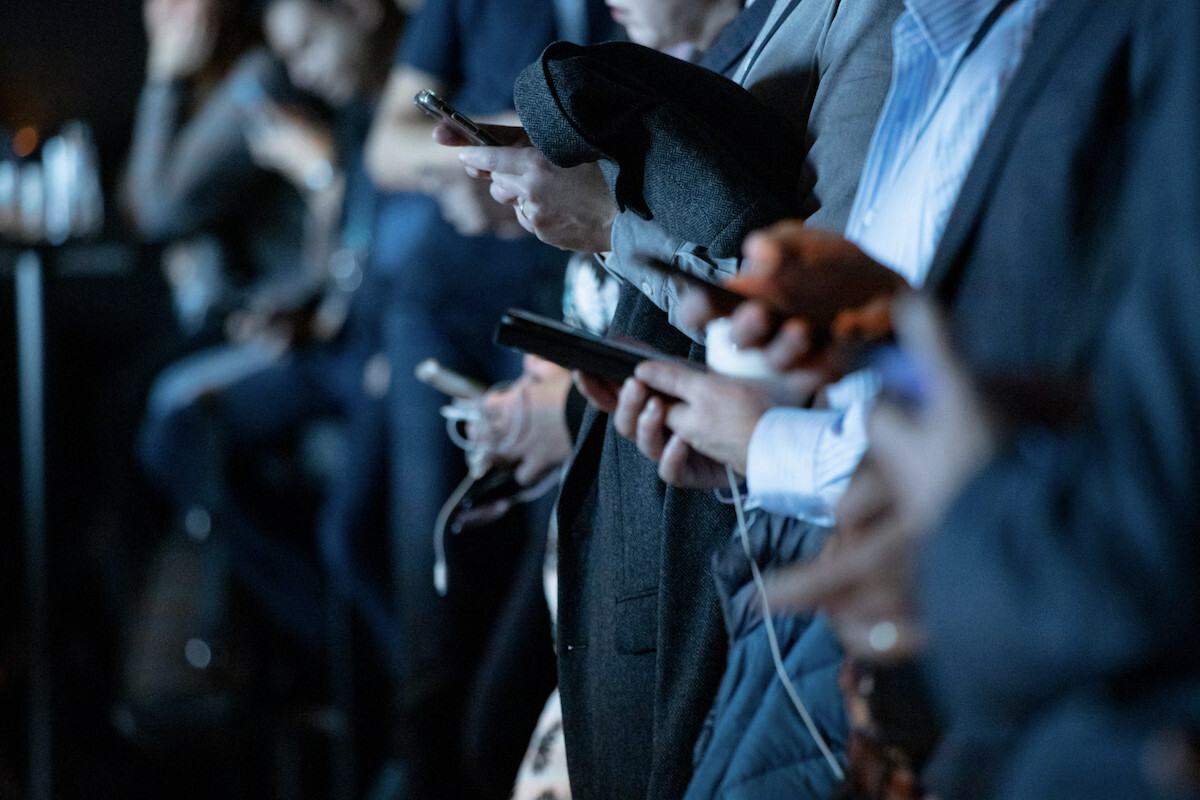 How much did the global smartphone market grow in Q1 ‘25?