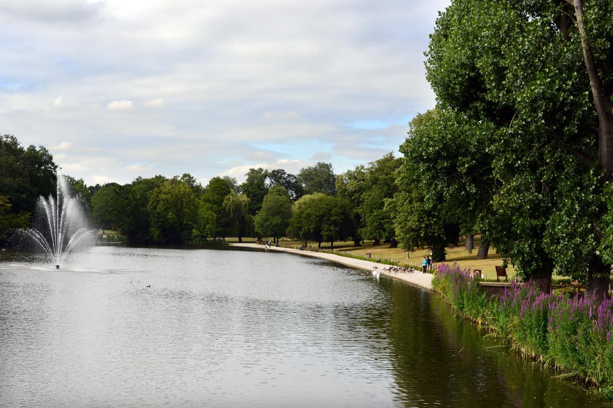 Where homes sell fastest: London area now 'most desirable' with homes selling in just 44 days