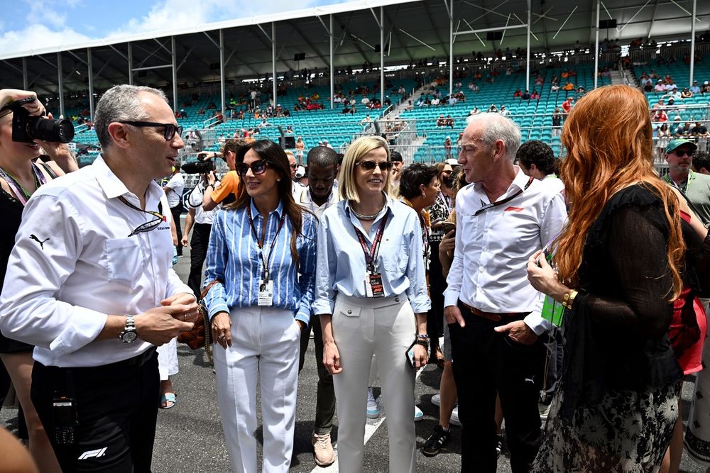 Stefano Domenicali, Susie Wolff, Managing Director of F1 Academy, Greg Maffei, and Charlotte Tilbury 