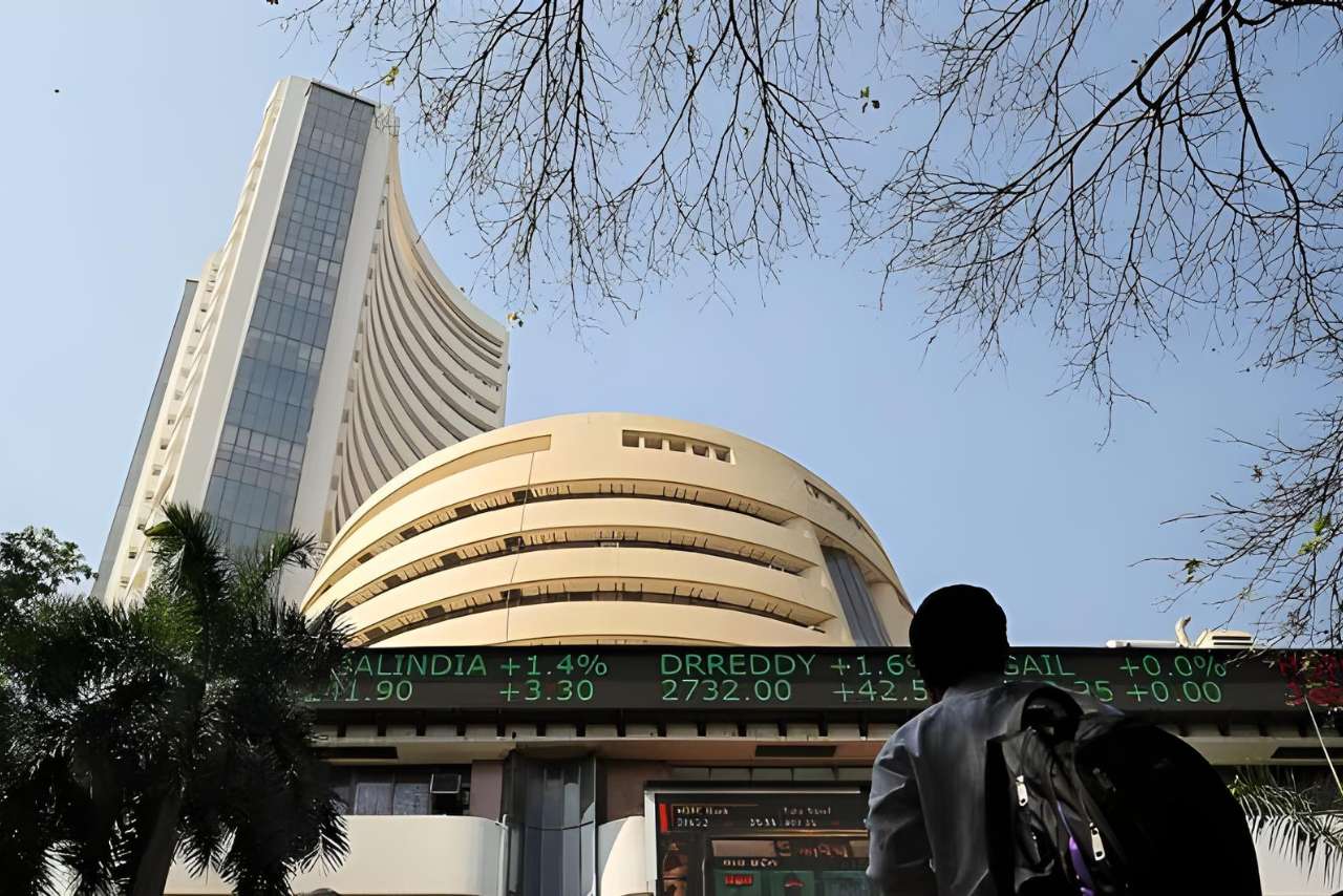 PSU stock hits 5% upper circuit after launching ₹5,050 Cr internet project in Himachal Pradesh