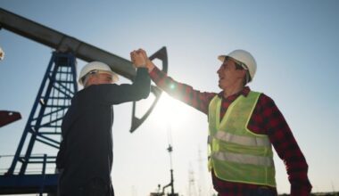 Texas Upstream Employment Slips in March, TIPRO Says